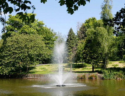 Book a hotel near Pollok Country Park